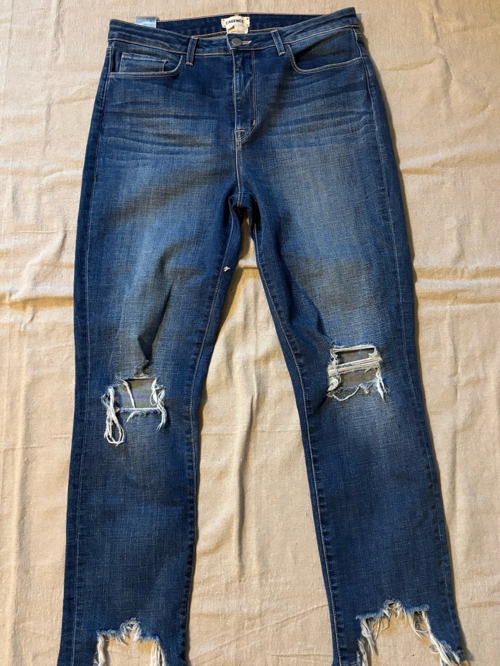 L'AGENCE High Line High Rise Skinny Jeans Plaza Destructed Size 31 (m. 32”)